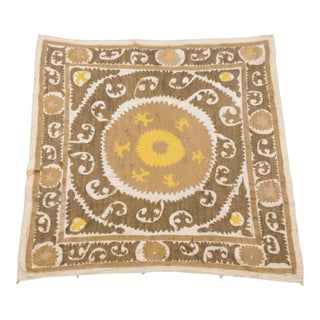 Vintage Suzani Wall Hanging Decor For Sale