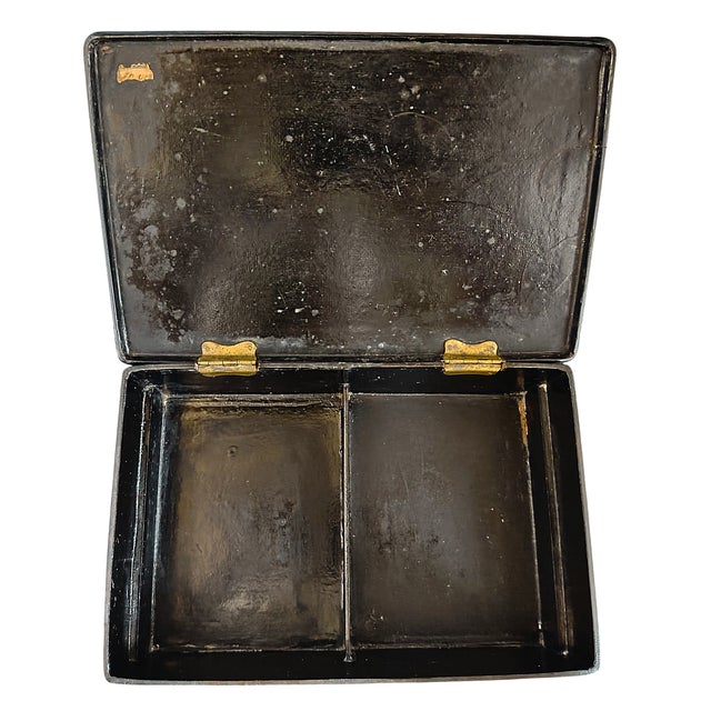 Napoleon III Japanese-Style Lacquered Letter Box For Sale - Image 6 of 8