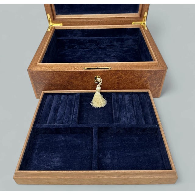 2010s Burl Walnut Vintage Handmade Jewelry Casket Box Manning of Ireland Irish New For Sale - Image 5 of 10