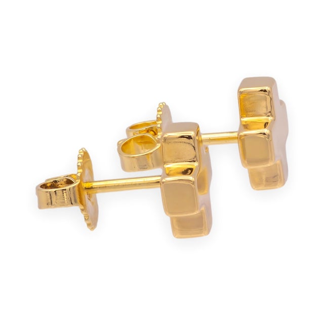 Mid 20th Century Pair of Tiffany & Co. Vintage 18k Yellow Gold Swiss Cross Studs Earrings 7.8mm X 3.3mm For Sale In New York - Image 6 of 10