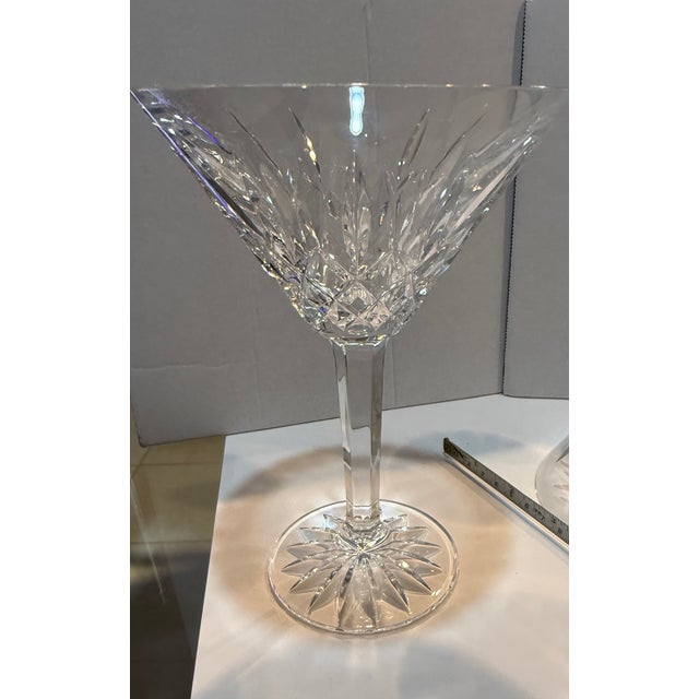 The Lismore Diamond pattern is a strikingly modern reinvention of the Waterford classic: characterized by intricate...