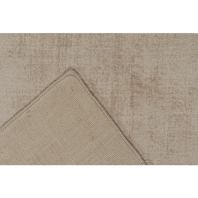 Rug & Kilim’s Modern Rug in Solid Beige - 13x20 For Sale In New York - Image 6 of 6