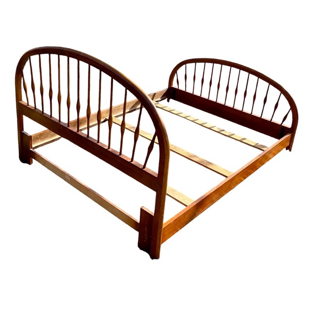 American 1990s Thomasville Queen or Full Size Solitaire Shaker Spindle Cherry Solid Wood Bed Frame For Sale - Image 3 of 6