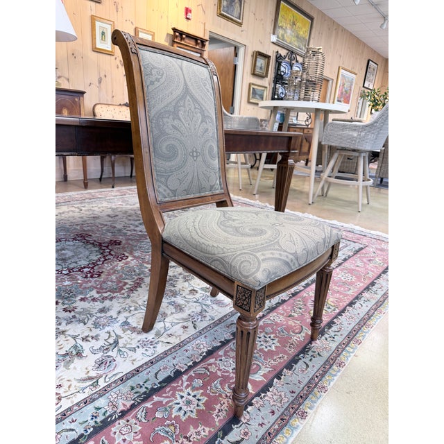 Vintage Ethan Allen Goodwin Louis XVI Style Extendable Dining Table Set For Sale - Image 9 of 12