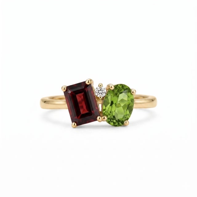 Embrace the art of contrast with this elegant multi-gemstone Toi et Moi cluster ring. Featuring a striking pairing of...