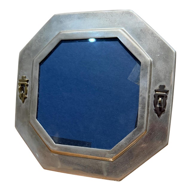 Antique Octagonal Silver-Toned Tabletop Picture Frame For Sale