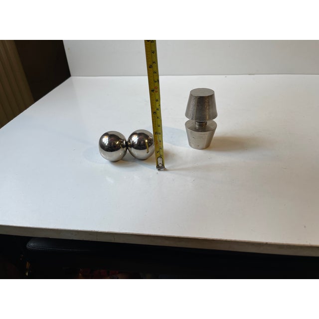 1970s Mid-Century Scandinavian Dumbbell Paperweight in Steel, 1970s, Set of 2 For Sale - Image 5 of 8