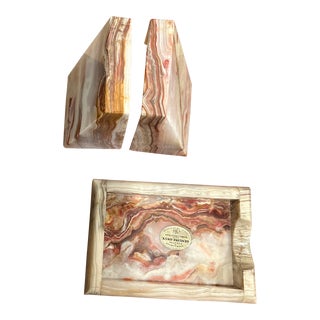 Onyx Mid-Century Modern Desk Set Includes Book Ends, Pen Holder, Note Pad Holder Set- 4 Pieces For Sale