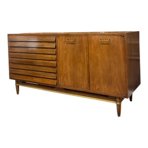 Mid-Century Modern Possibly Walnut Credenza by American of Martinsville, 1960s Style