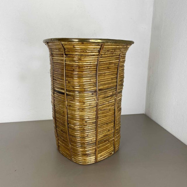 Bauhaus Rattan and Brass Umbrella Stand in the style of Aubock, France, 1960s For Sale - Image 6 of 18