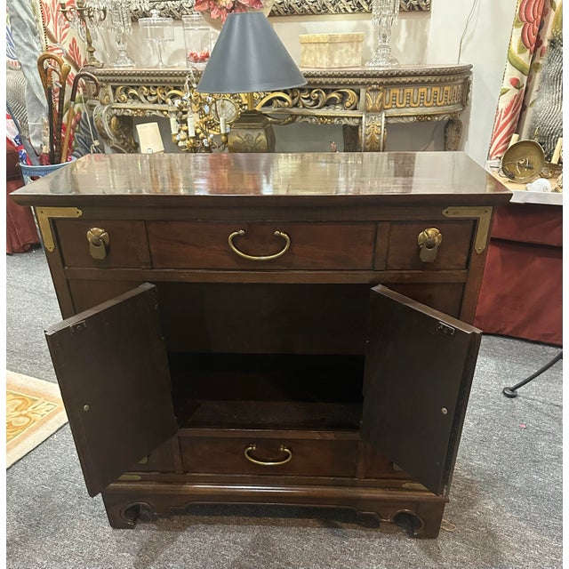 Hollywood Regency Thomasville Hollywood Regency Chinoiserie Commode For Sale - Image 3 of 12