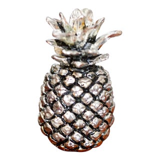 Set of 4 Vintage Pineapple Silver Metal Place Setting Name Card Holders Table Decorations Party Decor New in Box - Set of 4 For Sale