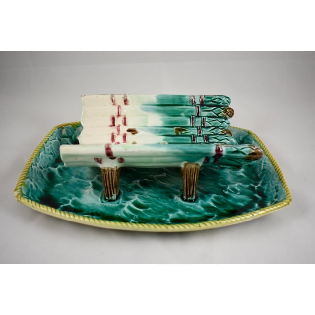 Late 19th Century 19th Century English Majolica Ocean Waves Asparagus Server Cradle For Sale - Image 5 of 11