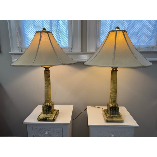 Pair of Vintage Carved Onyx Table Lamps With Original Silk Shades, C. 1950 For Sale - Image 4 of 11