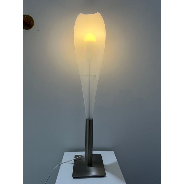 Mazzega is one of Murano's top producers of fine Murano Glass lighting. This table lamp called "Tulip" is a lovely design...