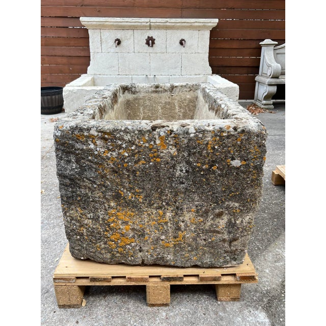 Early 1800s Carved French Rectangular Limestone Trough For Sale - Image 4 of 12