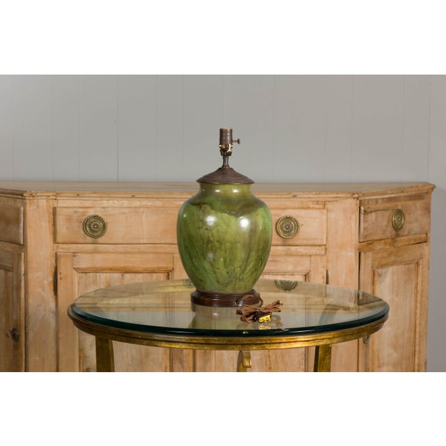1920s Green Pottery Table Lamp with Raised Floral Motif on Wooden Base, Wired For Sale - Image 4 of 12