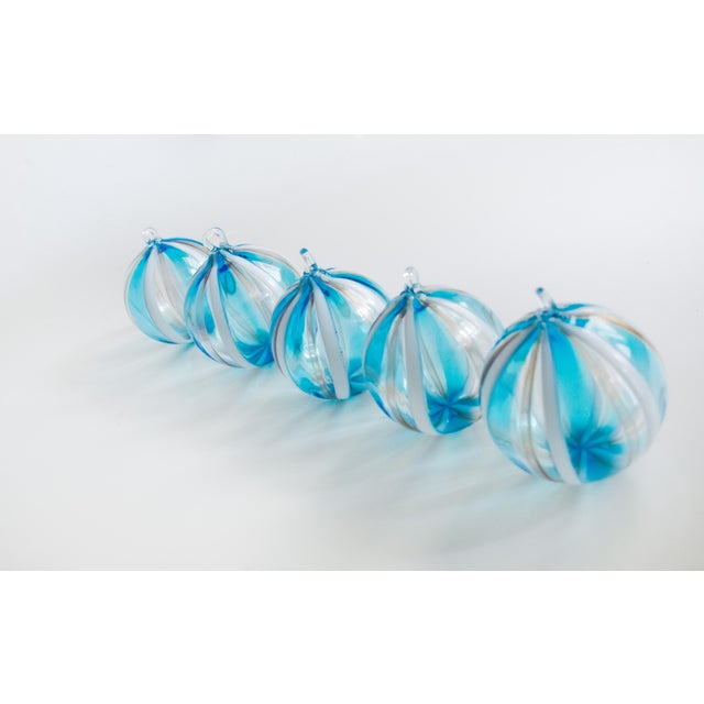 Murano Christmas Baubles by Mariana Iskra for Ribes Studio, Set of 6 For Sale - Image 7 of 14