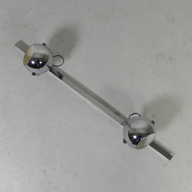 Height: 25 cm. Width: 122 cm. Depth (Ø balls): 16 cm. The chrome-plated balls have some small points. They have large...