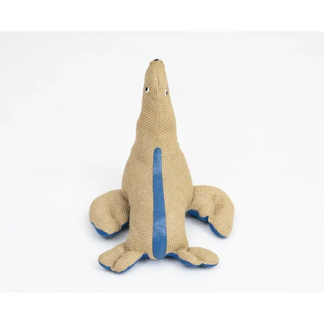 Mid-Century Modern Vintage Baby Seal Therapeutic Toy by Renate Müller for H. Josef Leven, Sonneberg, 1970s For Sale - Image 3 of 6