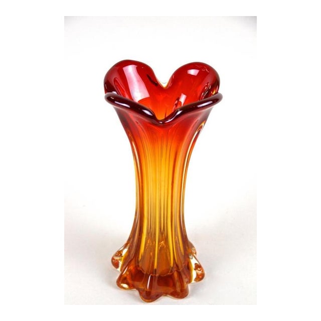 Mid-Century Red and Orange Murano Glass Vase, 1960s-1970s For Sale - Image 3 of 16