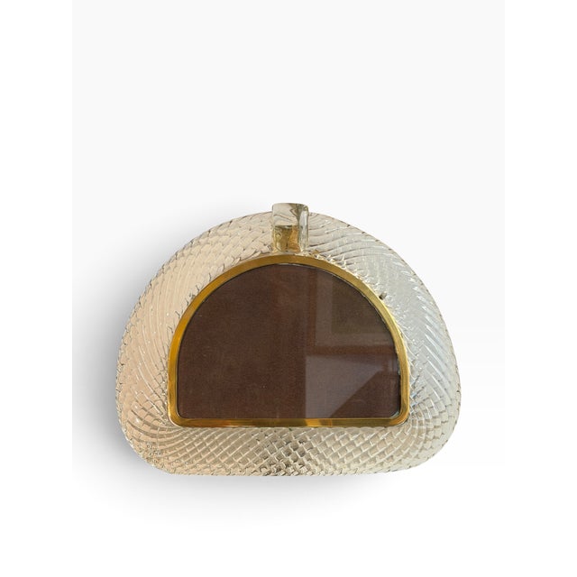 20th Century Crescent-Shaped Photo Frame in Murano Glass and Brass by Tommaso Barbi, 1920s For Sale - Image 8 of 8