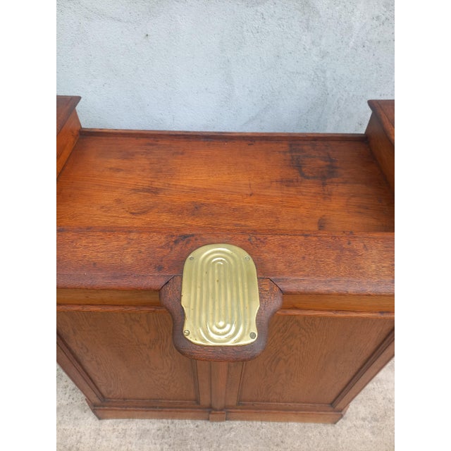 Vintage Trade Counter in Oak, 1890s For Sale - Image 12 of 18