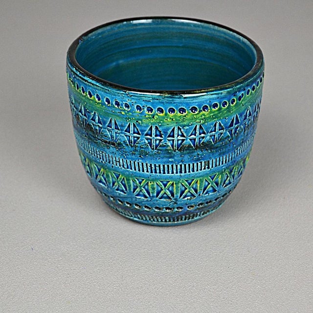 Rimini Blu Vase by Aldo Londi for Bitossi, 1960s For Sale - Image 9 of 10