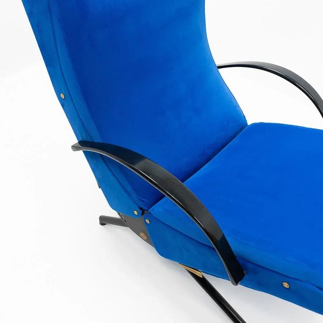 P40 Lounge Chair by Osvaldo Borsani for Tecno, 1960s For Sale - Image 6 of 12