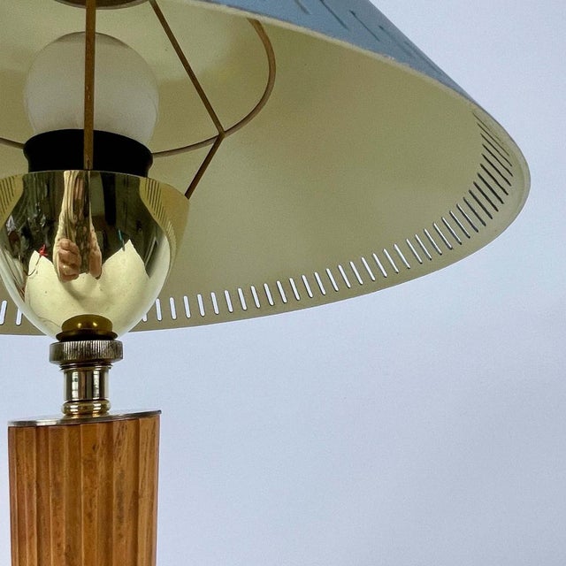 Blue Mid-Century Modern Swedish Walnut and Brass Table Lamp by Erik Tidstrand, 1940s For Sale - Image 8 of 18