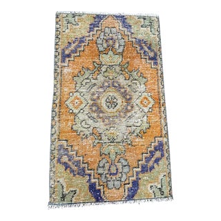 Turkish Yastik Rug 1'6" x 2'7" For Sale
