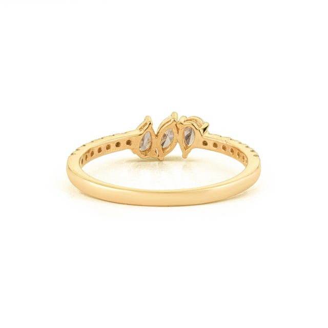 Metal 14k Yellow Gold 0.42ct Mixed-Cut Diamond Cluster Ring Size 6.5 by VRJewels For Sale - Image 7 of 14