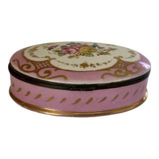 Vintage French Large Porcelain Hinged Trinket Box Pink Gilt Floral Vanity Dish Exclusively for Paris Decorators France 1930s-1950s For Sale