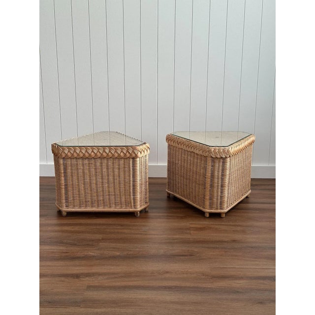 Vintage Coastal Brown Jordan Braided Rattan Triangle Side Tables, Pair For Sale - Image 12 of 17