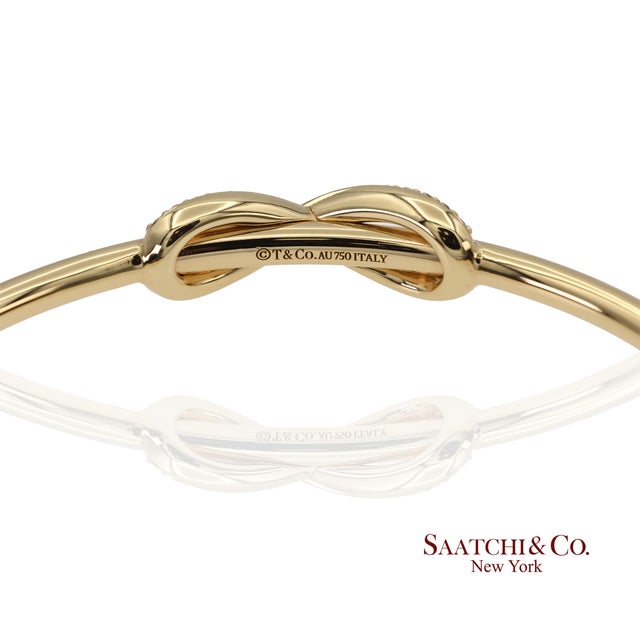 Metal Tiffany & Co. Infinity Cuff 18k 750 Yellow Gold Natural Diamond Bangle Bracelet For Sale - Image 7 of 11