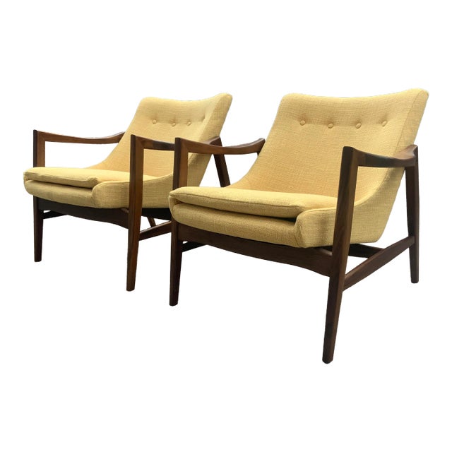 Modern Mid Century Style Lounge Chairs Solid Walnut Frames. Pair For Sale