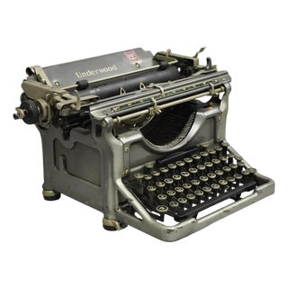 Vintage 1930s Underwood Model 6 (?) Grey Color Manual Typewriter For Sale