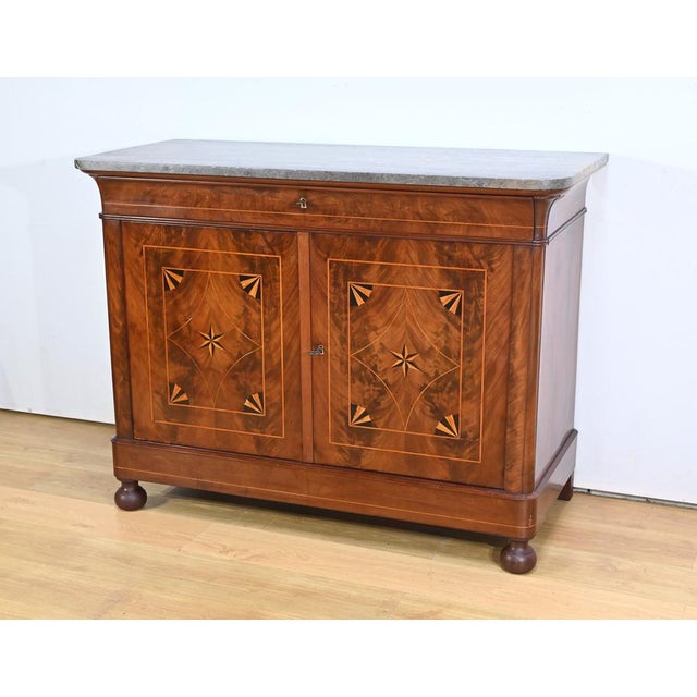 Burl Mahogany Buffet, Early 19th Century For Sale - Image 3 of 18