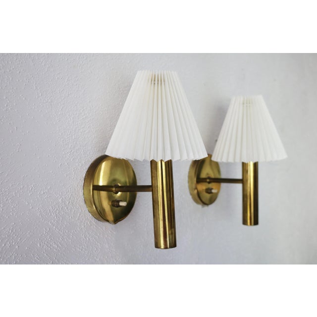 1960s Scandinavian Brass Wall Lamp by Sven Mejlstrøm for Mejlstrøm Belysning, 1960s, Set of 2 For Sale - Image 5 of 8