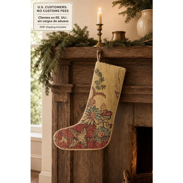 American Vintage Turkish Kilim Christmas Stocking With Red Star Motif, Cream Wool, 11.8 X 17.7 in – Handwoven One of a Kind Decor For Sale - Image 3 of 7
