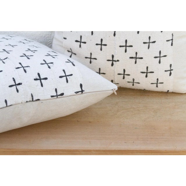 Pair of Earthen African Mudcloth Throw Pillows For Sale In Los Angeles - Image 6 of 8