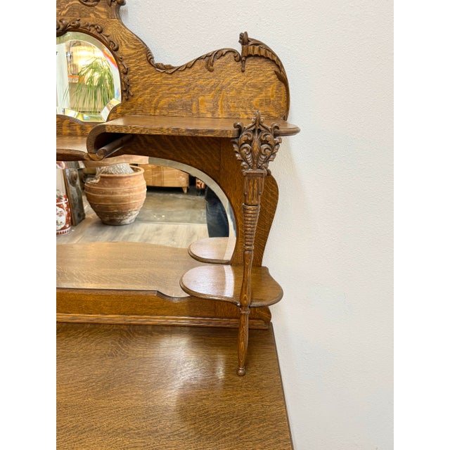 Vintage Quarter Saw Oak Sideboard For Sale In Los Angeles - Image 6 of 12