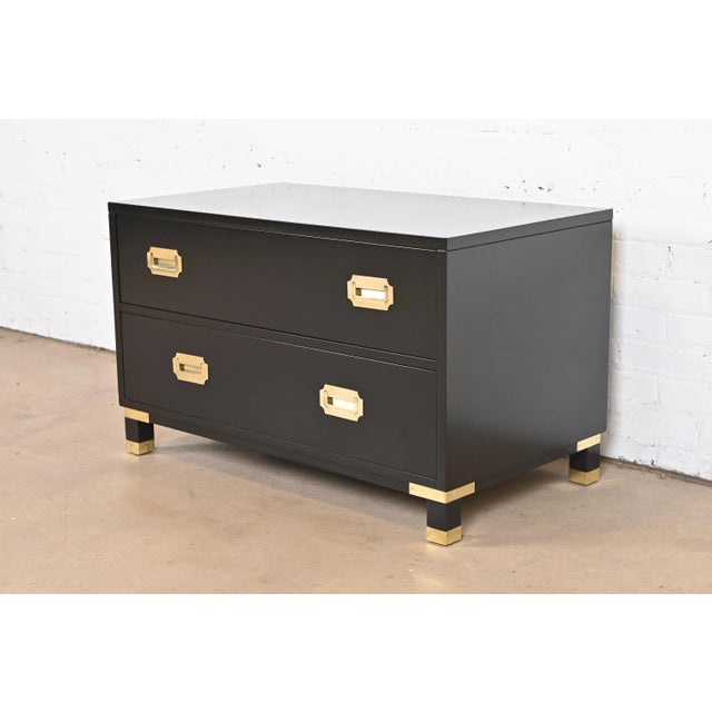 Baker Furniture Hollywood Regency Black Lacquered Campaign Commode or Chest of Drawers, Newly Refinished For Sale - Image 13 of 13