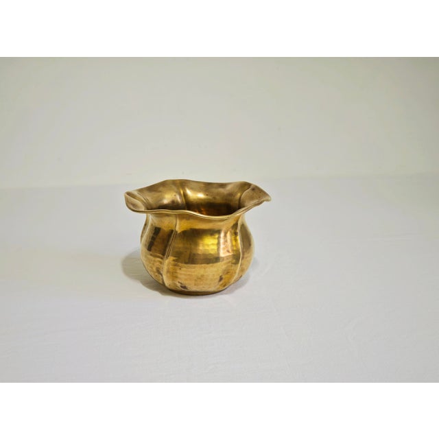 Mid-Century Modern Hand-Hammered Brass Vase by Cognolato, Italy, 1950s For Sale - Image 16 of 17