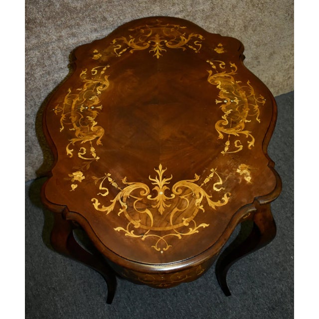 Wood Inlaid Mahogany Table Renaissance Revival Turtle Top Parlor 1900s Victorian For Sale - Image 7 of 13