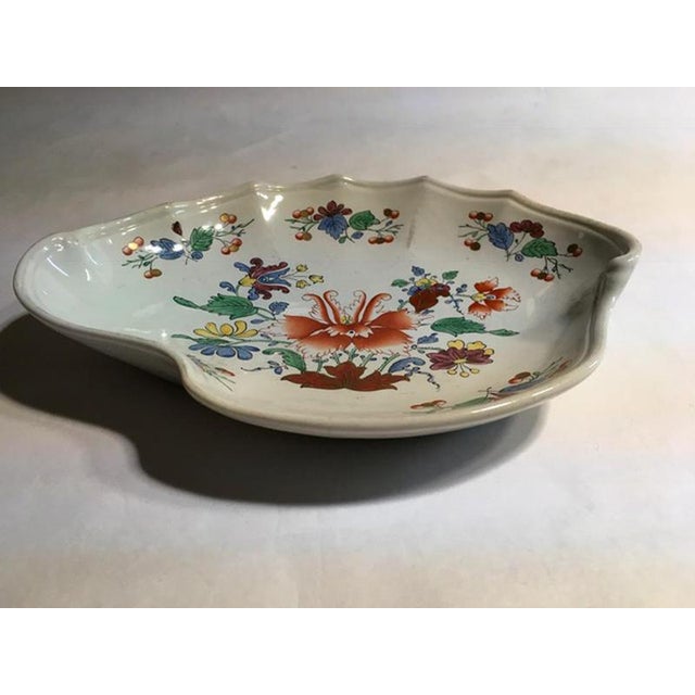 Mid-18th Century Porcelain Hand Painted Tulip Decor Bowl by Richard Ginori, 1750 For Sale - Image 6 of 18