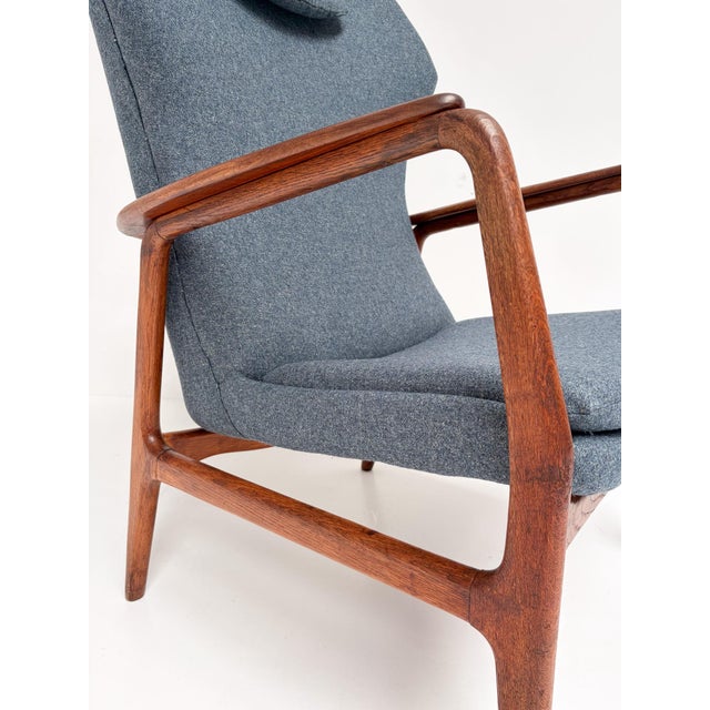 This is the Edith (ladies’) armchair by designers Arnold Madsen and Henry Schubell for Bovenkamp. A 1960s design featuring...