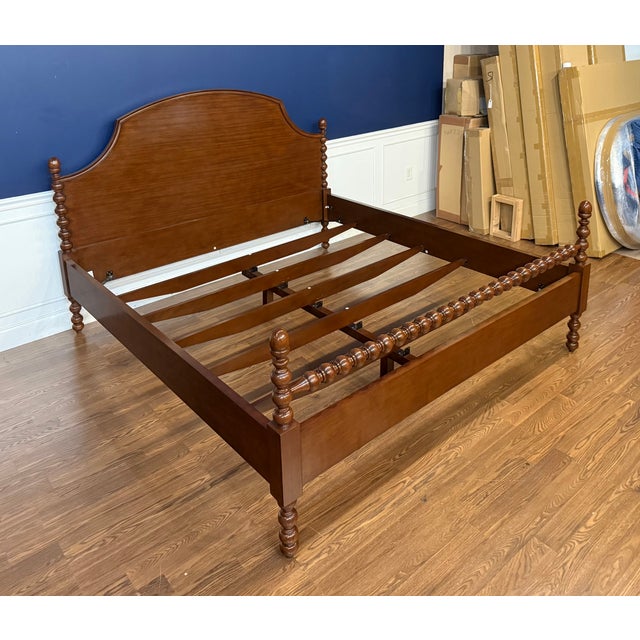 2020s Classic King Size Mahogany Spindle Post Bed by Leighton Hall - Showroom Sample For Sale - Image 5 of 14
