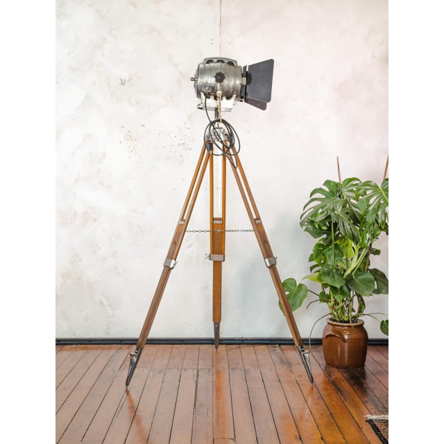 Hollywood Keg Light Floor Lamp with Fresnel Lens from Bardwell McAlister, 1950s For Sale - Image 4 of 18