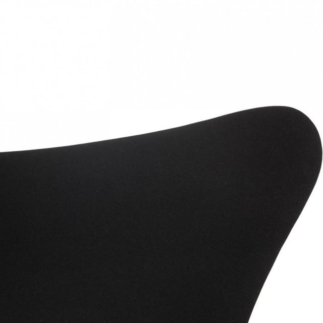 Vintage Egg Chair in Black Fabric by Arne Jacobsen, 2000s For Sale - Image 6 of 13